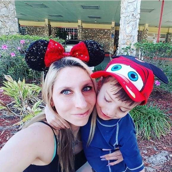 Everything I can that we don't wear or use anymore. - Picture 3 of 7